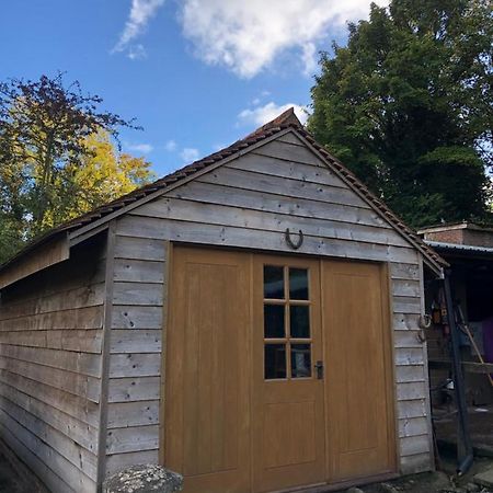 Cosy 1 Bedroom Country Lodge With Free Parking Watlington  Exterior photo
